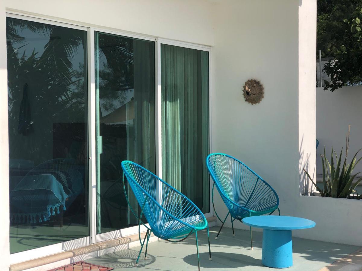 Playa 55 Beach Escape - Adults Only Guesthouse Celestun Exterior photo